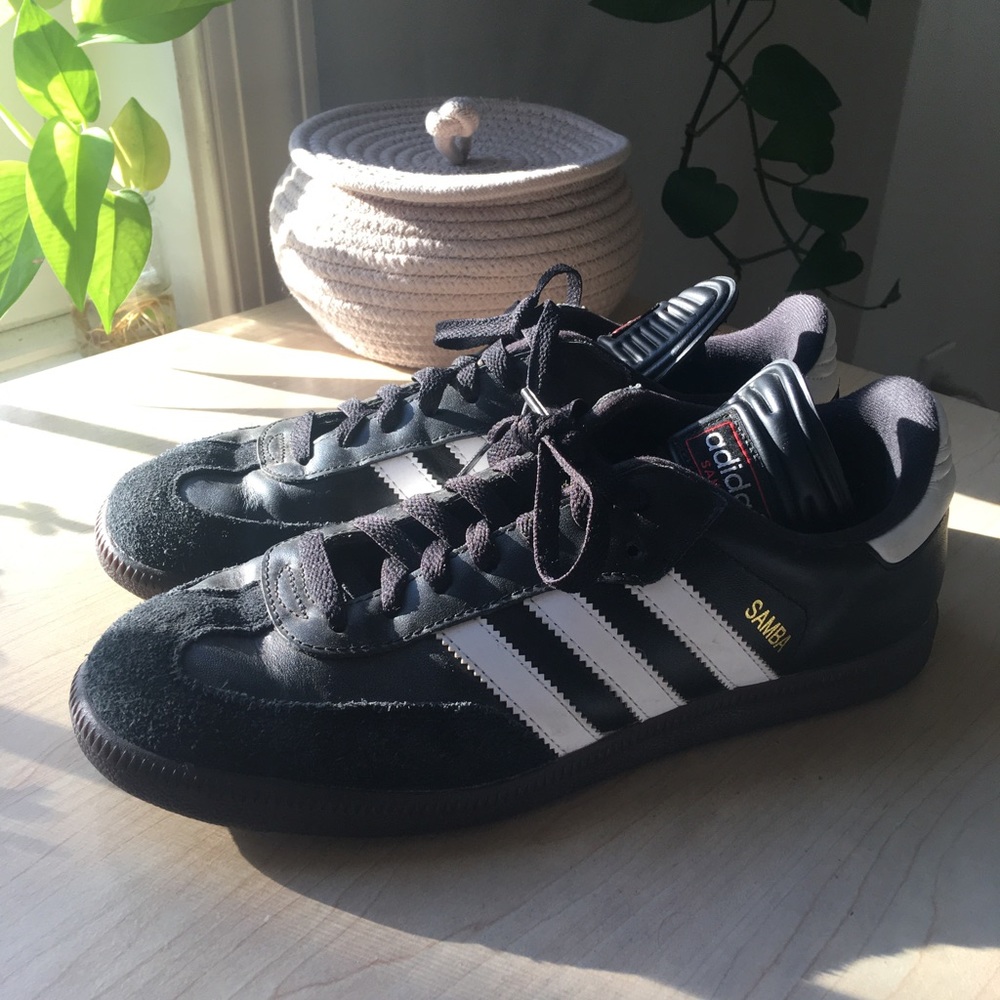 Black Adidas Sambas